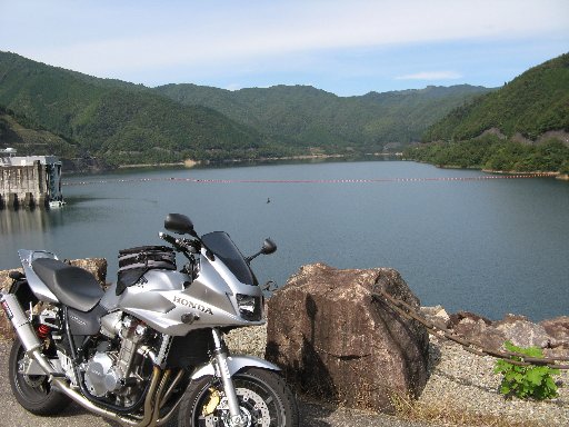 金山湖