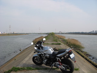 境川