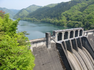 丸山ダム