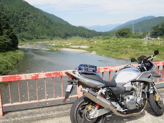 根尾川