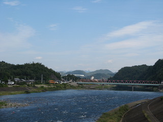 長良川