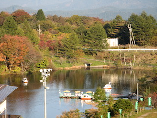 山頂の池